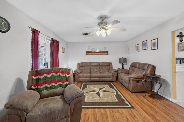 2713 Mazen Road, Rosenberg, TX 77471