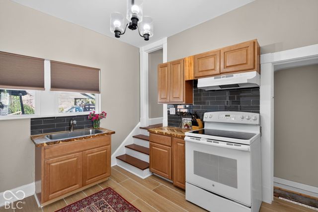 20 Woodland Drive, Indianapolis, IN 46201