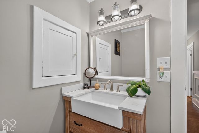 20 Woodland Drive, Indianapolis, IN 46201