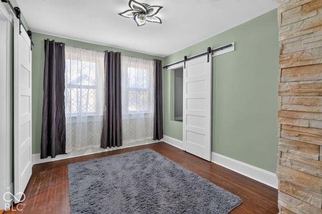 20 Woodland Drive, Indianapolis, IN 46201