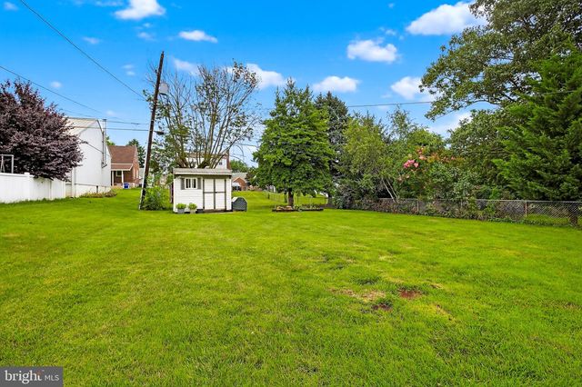 2015 STANTON ST, York, PA 17404