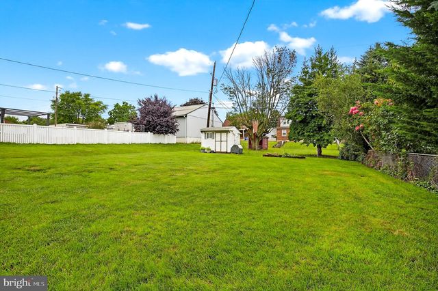 2015 STANTON ST, York, PA 17404