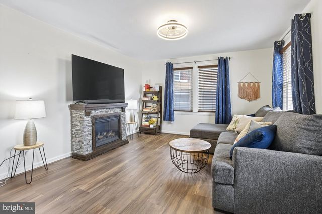 2015 STANTON ST, York, PA 17404