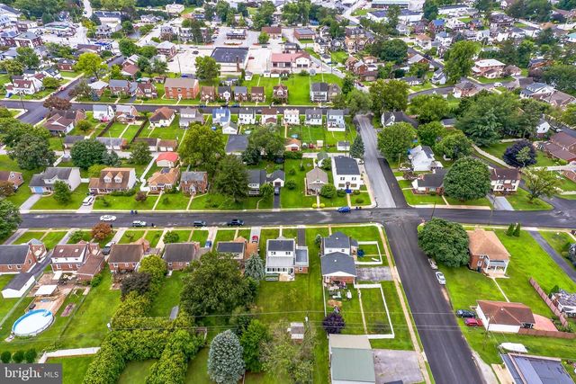 2015 STANTON ST, York, PA 17404