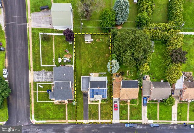2015 STANTON ST, York, PA 17404
