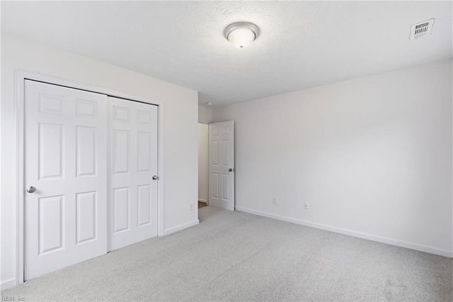 82 Red Robin TURN, Hampton, VA 23669