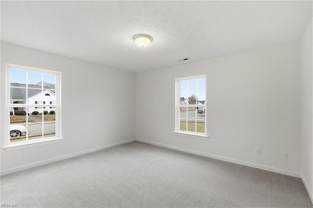 82 Red Robin TURN, Hampton, VA 23669