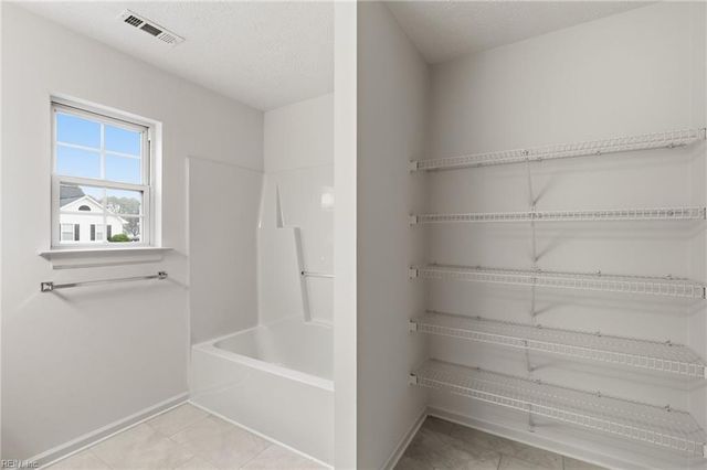 82 Red Robin TURN, Hampton, VA 23669