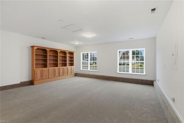 82 Red Robin TURN, Hampton, VA 23669