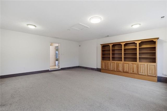 82 Red Robin TURN, Hampton, VA 23669