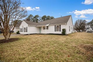 82 Red Robin TURN, Hampton, VA 23669