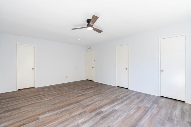 2913 Landershire Lane, Garland, TX 75044