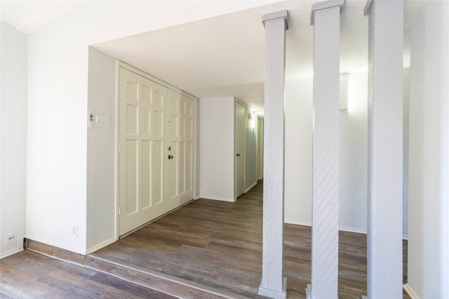 2913 Landershire Lane, Garland, TX 75044