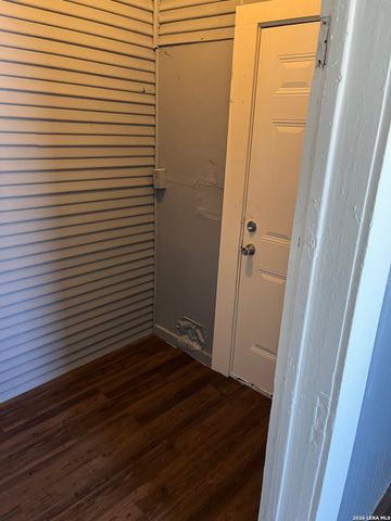 803 PIEDMONT AVE, San Antonio, TX 78210