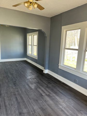 803 PIEDMONT AVE, San Antonio, TX 78210