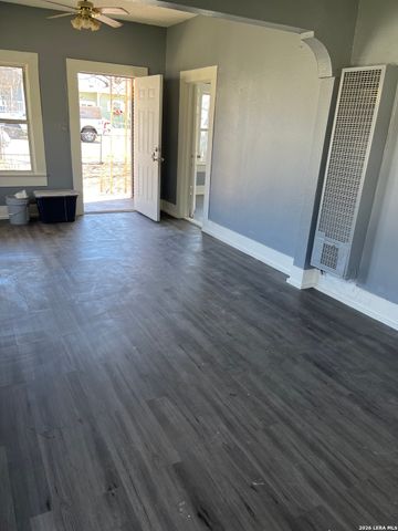 803 PIEDMONT AVE, San Antonio, TX 78210