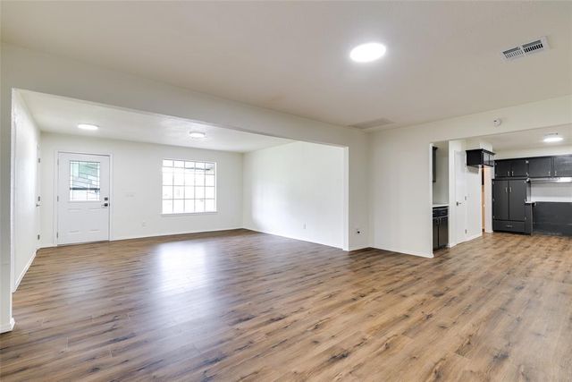 4109 Angela Circle, Del City, OK 73115