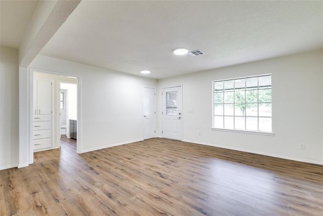 4109 Angela Circle, Del City, OK 73115