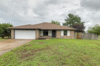 4109 Angela Circle, Del City, OK 73115
