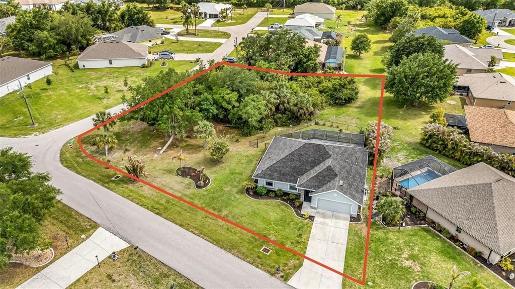 Image 28 of property listing at 27375 PASTO DRIVE, Punta Gorda, FL 33983