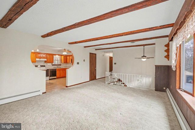 5680 CRONE RD, Dover, PA 17315