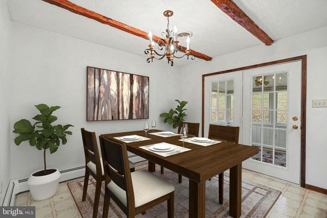 5680 CRONE RD, Dover, PA 17315