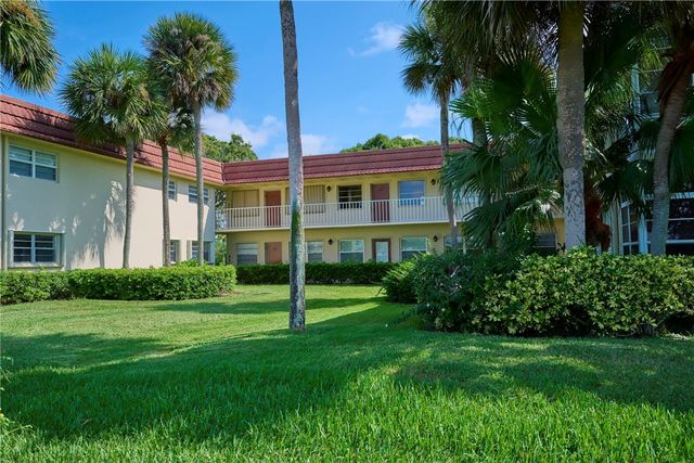 33 Vista Gardens Trail 204, Vero Beach, FL 32962