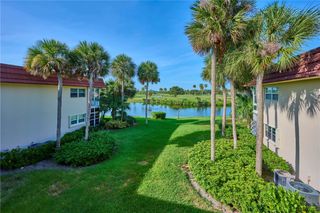 33 Vista Gardens Trail 204, Vero Beach, FL 32962