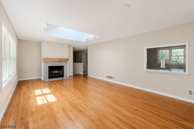 303 Cherry Valley Road, Montgomery Twp., NJ 08540