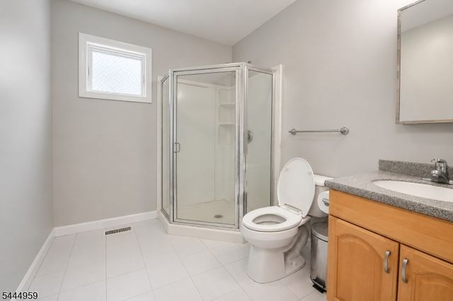 303 Cherry Valley Road, Montgomery Twp., NJ 08540