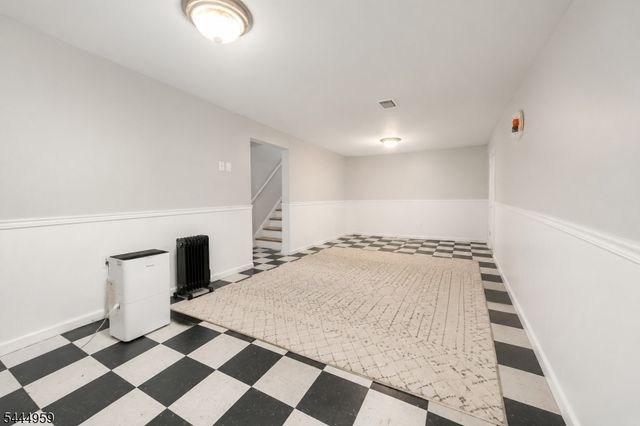 303 Cherry Valley Road, Montgomery Twp., NJ 08540