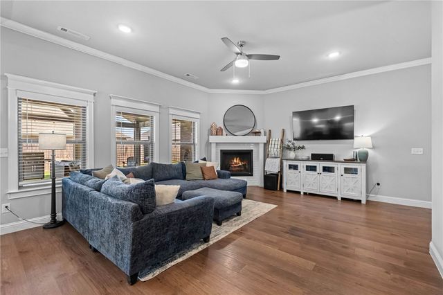 1025 Tracey Lane, Pea Ridge, AR 72751