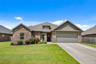 1025 Tracey Lane, Pea Ridge, AR 72751