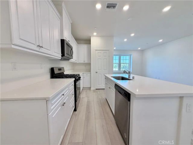 4279 E Rincon, Ontario, CA 91761