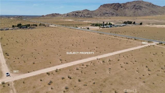 4 Highway 18, Apple Valley, CA 92308
