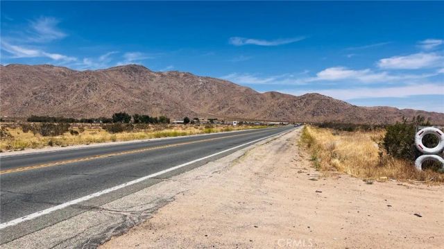 4 Highway 18, Apple Valley, CA 92308