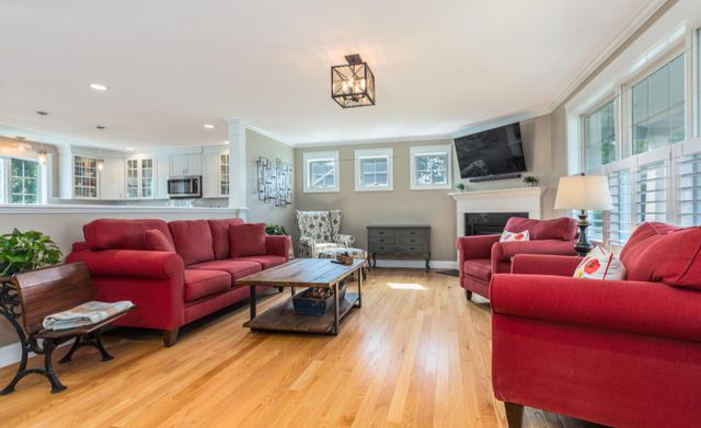 50 Laredo Lane, Rochester, NH 03868