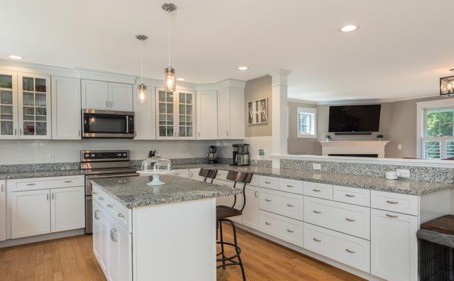 50 Laredo Lane, Rochester, NH 03868