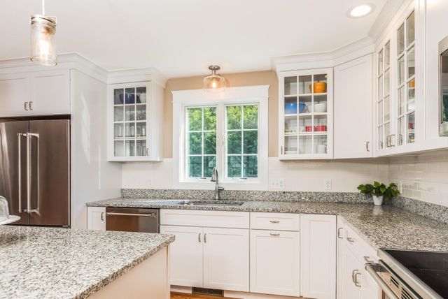 50 Laredo Lane, Rochester, NH 03868