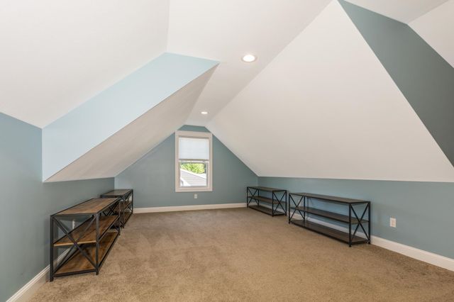 50 Laredo Lane, Rochester, NH 03868