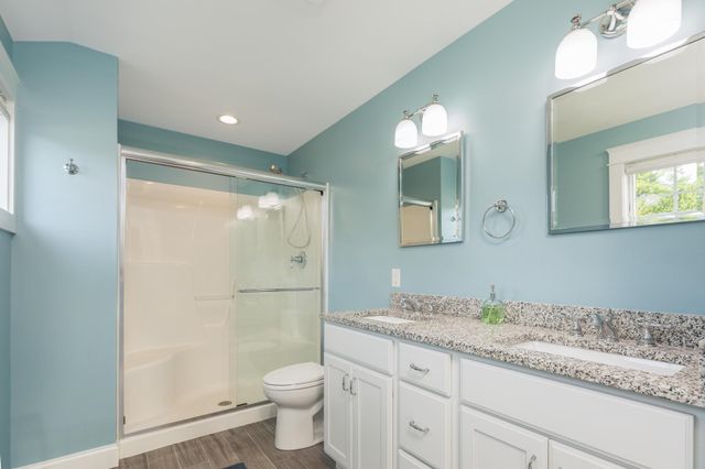 50 Laredo Lane, Rochester, NH 03868