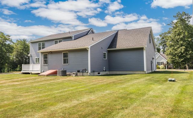 50 Laredo Lane, Rochester, NH 03868
