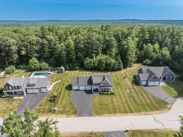 50 Laredo Lane, Rochester, NH 03868