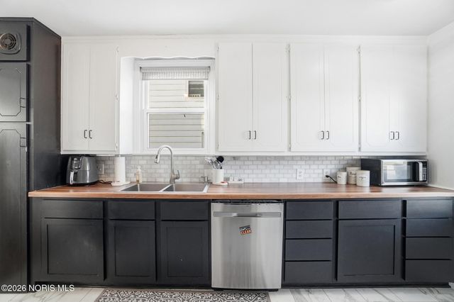 3839 Garrison Road, Toledo, OH 43613