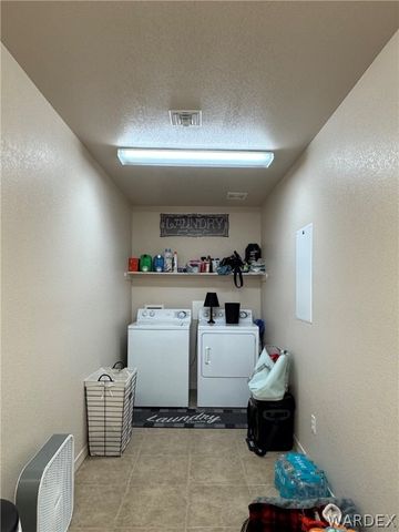 3468 Florence Avenue, Bullhead City, AZ 86429