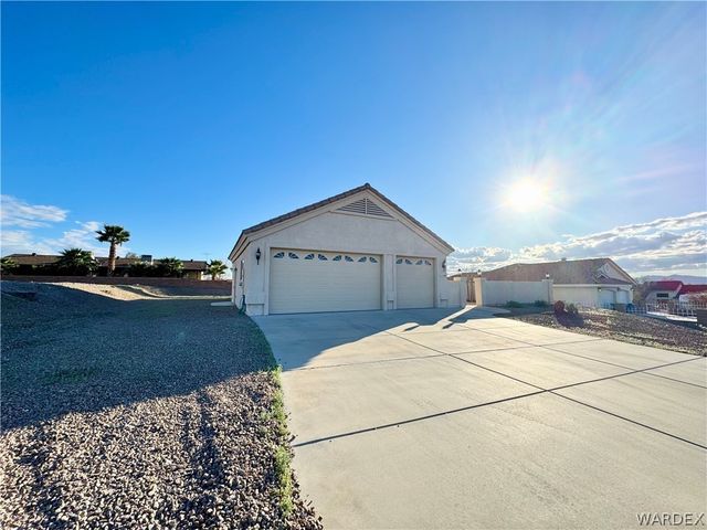 3468 Florence Avenue, Bullhead City, AZ 86429