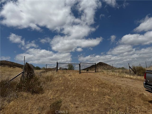 42520 Grama Rd, Aguanga, CA 92536
