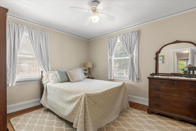 1072 Hunter Avenue, Pelham, NY 10803