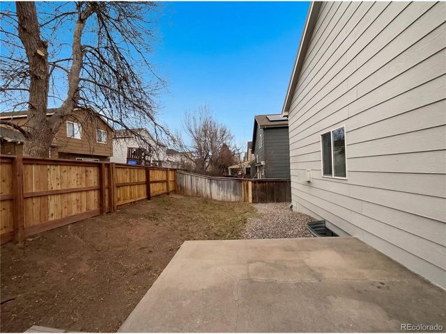 2332 Hyacinth Rd, Highlands Ranch, CO 80129