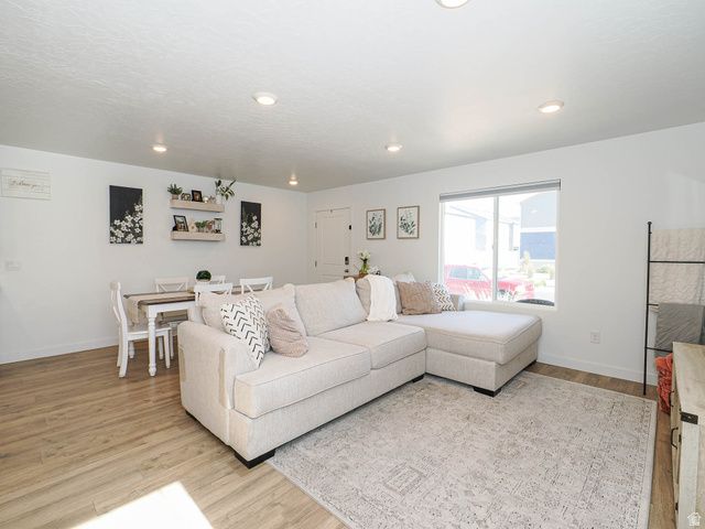 983 E JACK DR, Saratoga Springs, UT 84045
